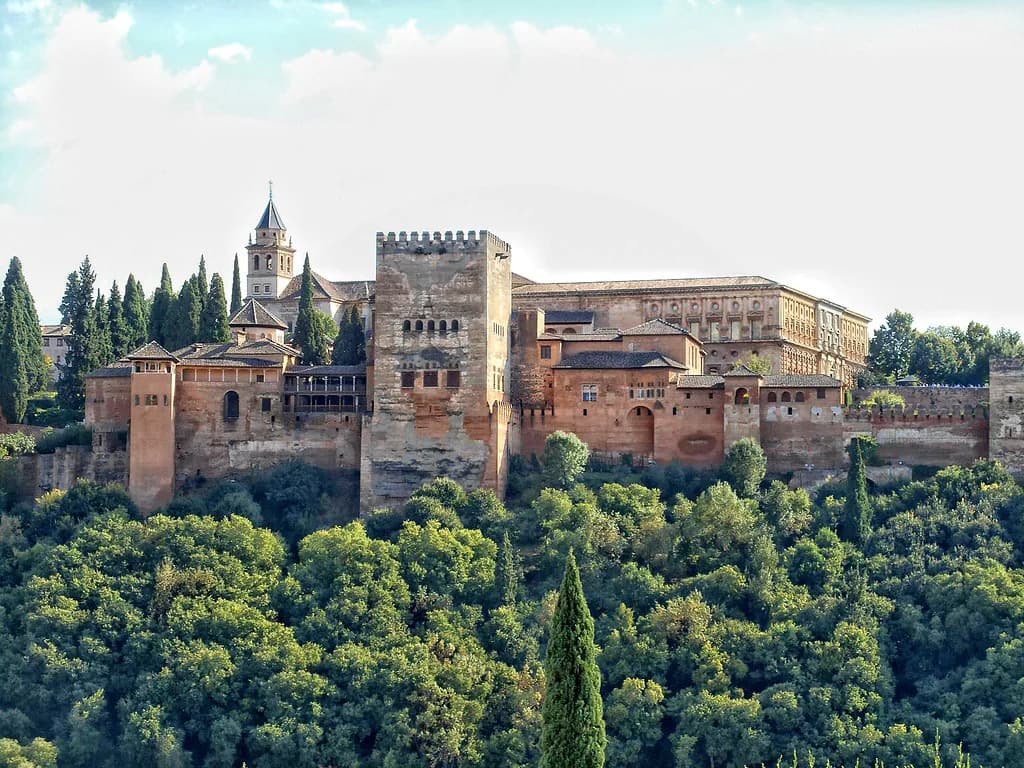 What to wear in Granada